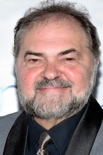 Julio Macat
