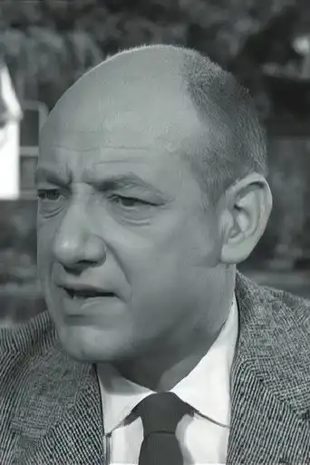 Robert Beauvais