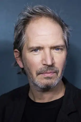Christopher Thompson