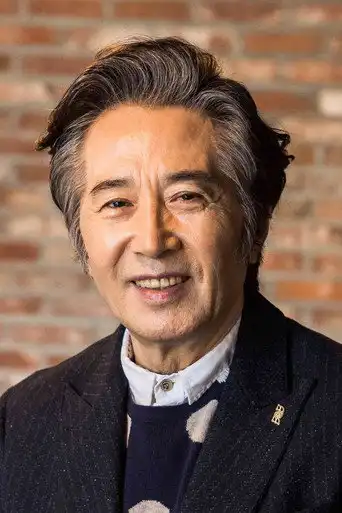 백윤식